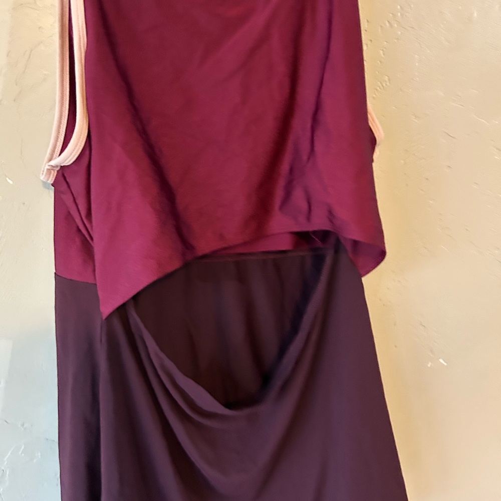 Fabletics‎ Luana Performance Tank Top with Shelf Bra - Maroon Colorblock - Picture 5 of 7